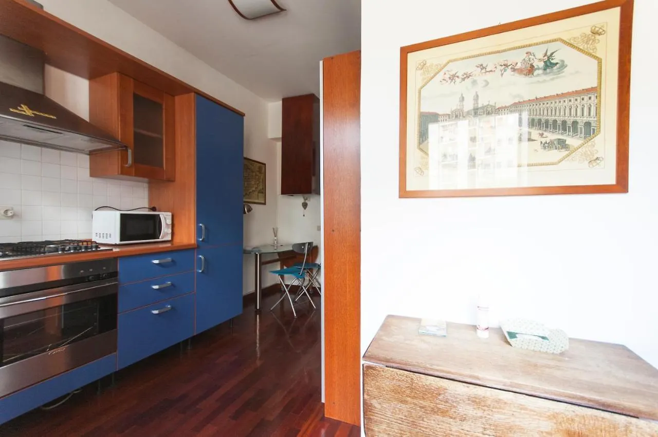De Angeli Cozy Apartment- Youhosty Milan 0*,  Italy